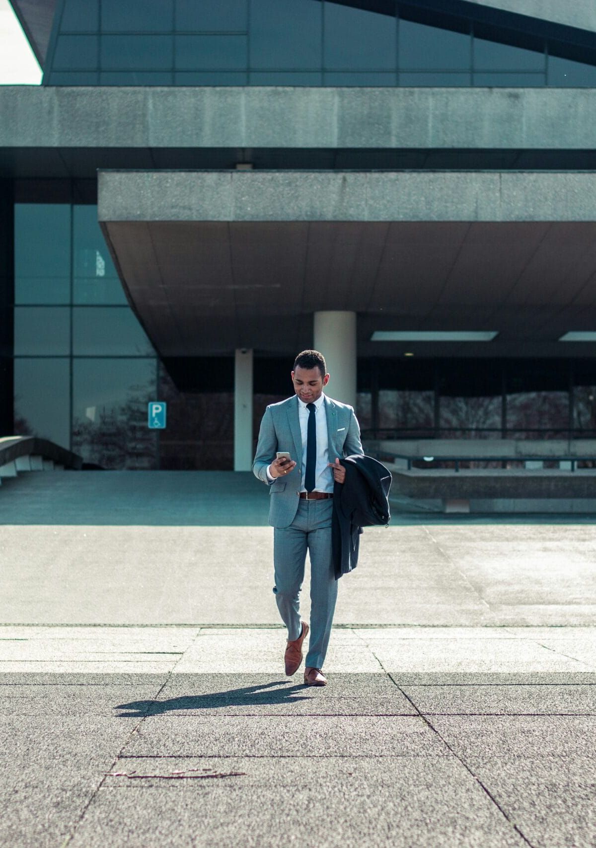 10 Lessons from Working with Investors Daily